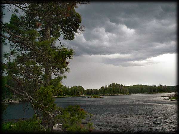Quetico solo canoe trip &copy;Doug Clark